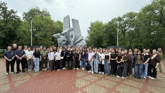 Студенты и преподаватели Амурской ГМА почтили память ветеранов боевых действий