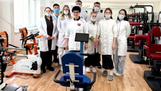Студенты-педиатры пятого курса познакомились со специальностью врача физической и реабилитационной медицины