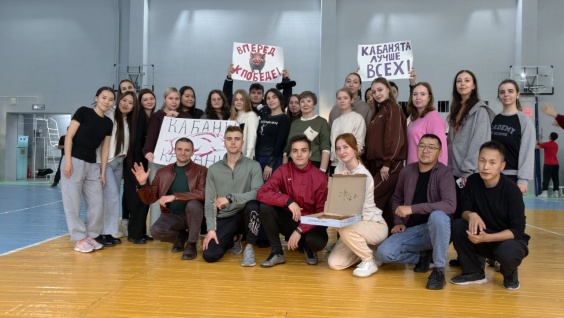 Студенты педиатрического факультета приняли участие в традиционных Веселых стартах