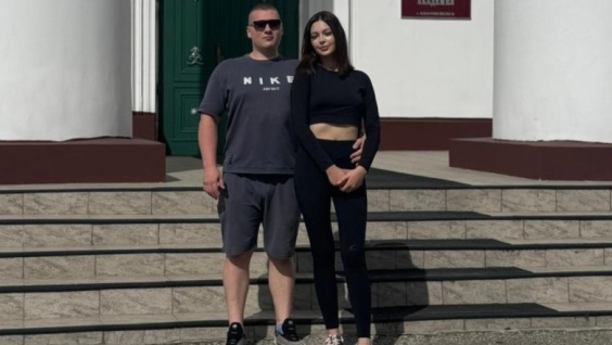 Молодая семья с Сахалина поступила в этом году в Амурскую медакадемию