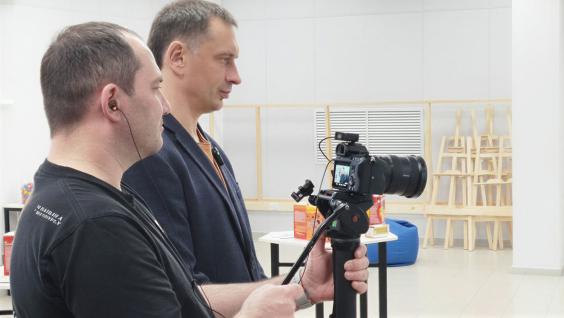 Заместитель декана лечебного факультета 4 курса снялся в фильме московского блогера и провёл урок мужества для школьников