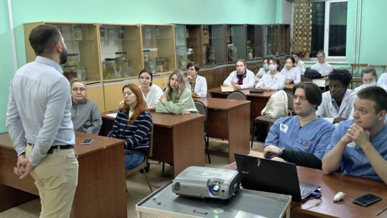 Совместное заседание хирургического клуба "Ланцет" и команды "Онкоген"