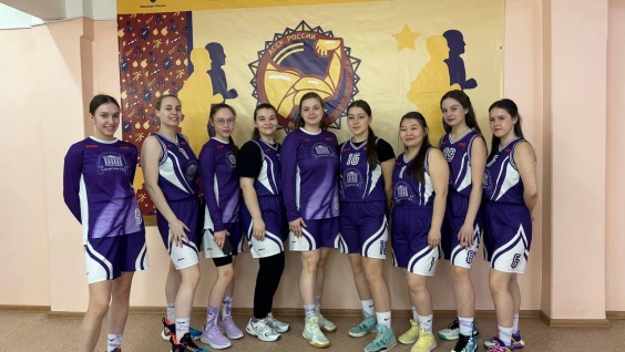 Четыре бронзовых и одну золотую медаль завоевали студенты Амурской ГМА в первый день Фестиваля «Физическая культура и спорт — вторая профессия врача»