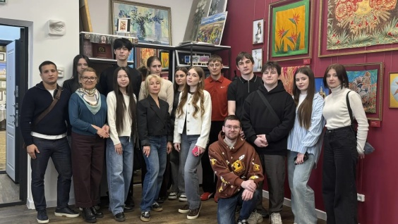 Студенты третьего курса посетили музей-мастерскую художника Александра Тихомирова